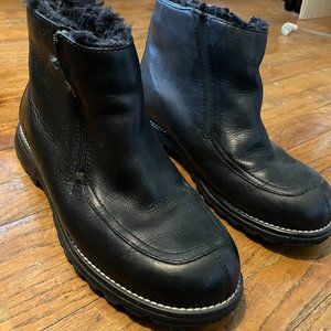 UGG Black Women's Winter Boots Size 9